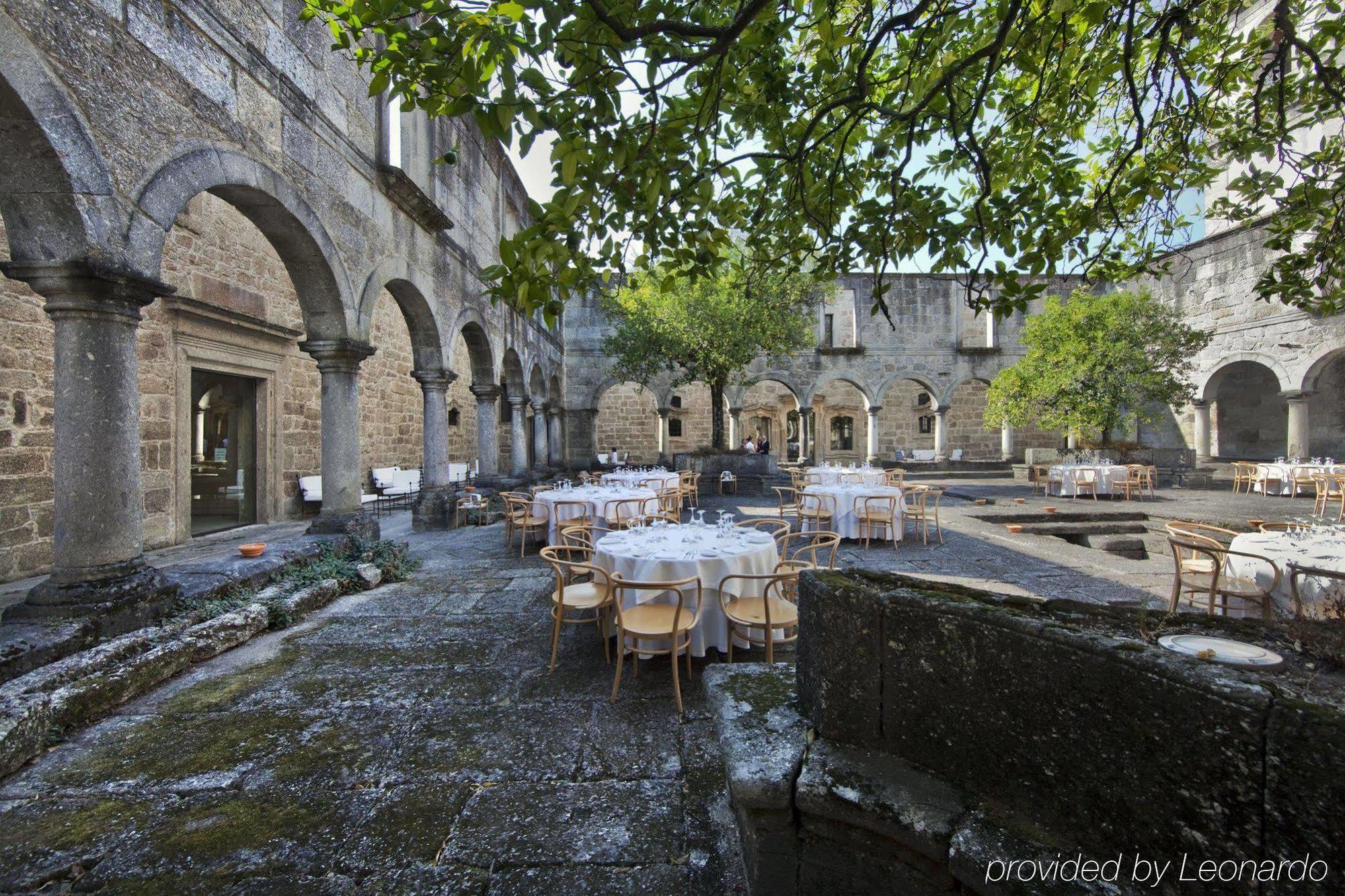 Mosteiro De Amares
